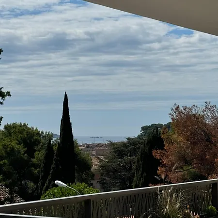 Magnifique Niche Dans Pinede * Sanary-sur-Mer